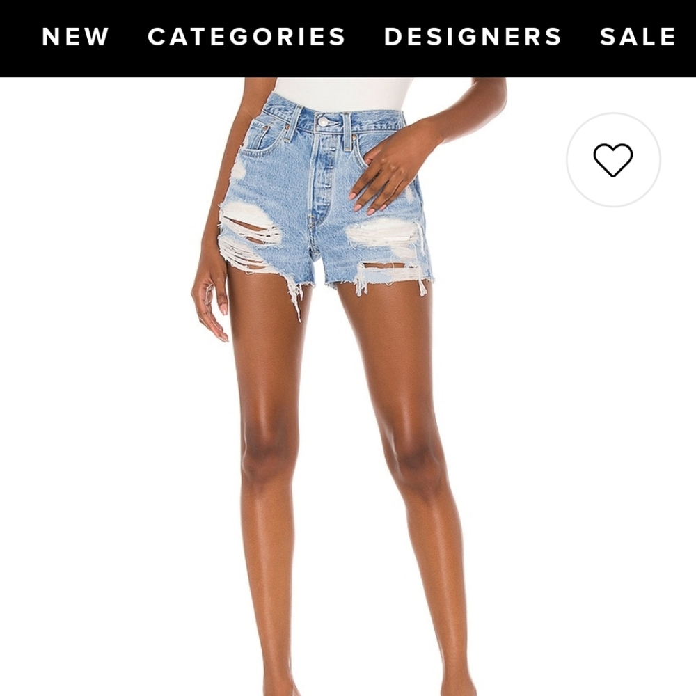 MODERN WOMENS LEVI DISTRESSED SHORTS
